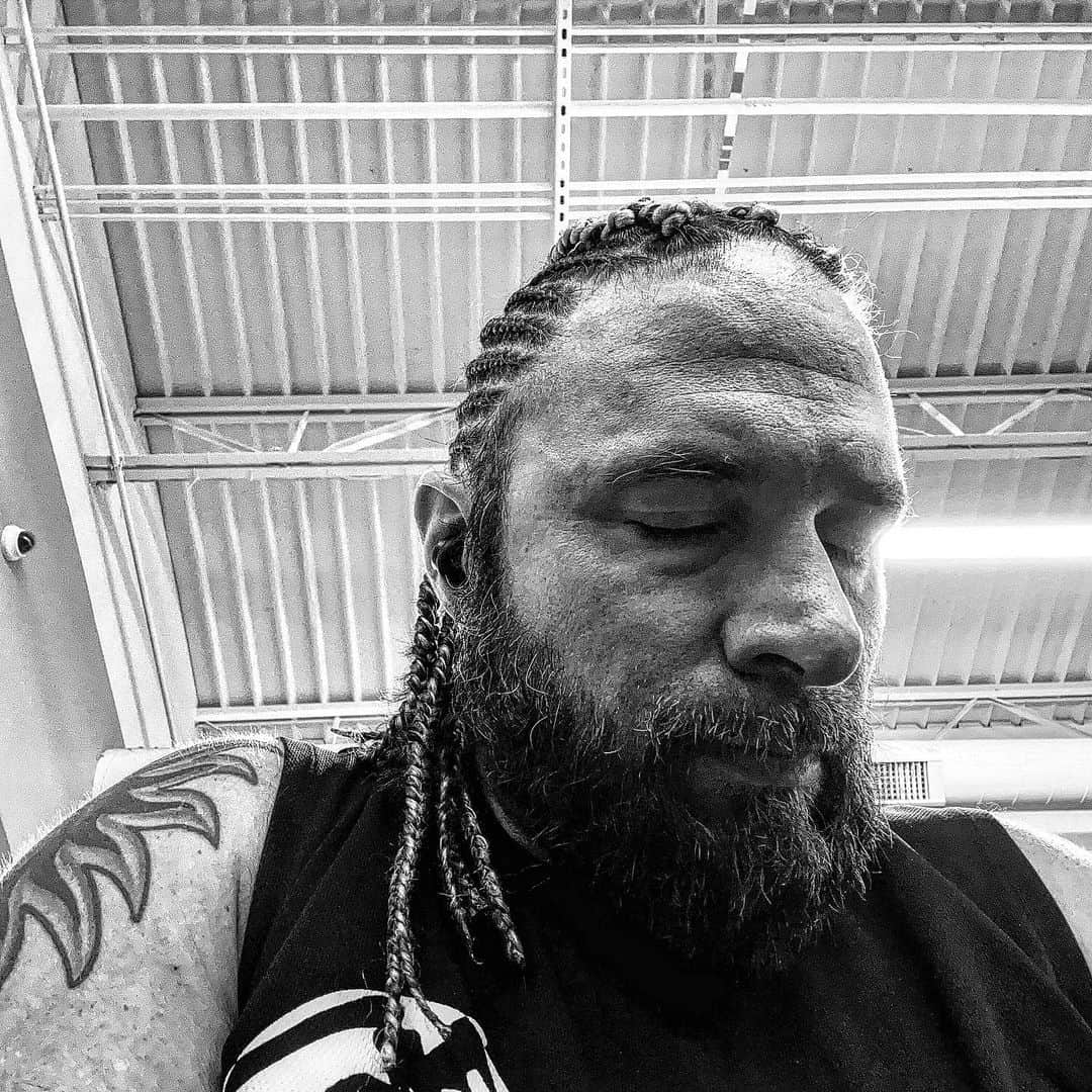 ランス・アーチャーのインスタグラム：「DISCIPLINE is required when an unknown future provides no “motivation”」