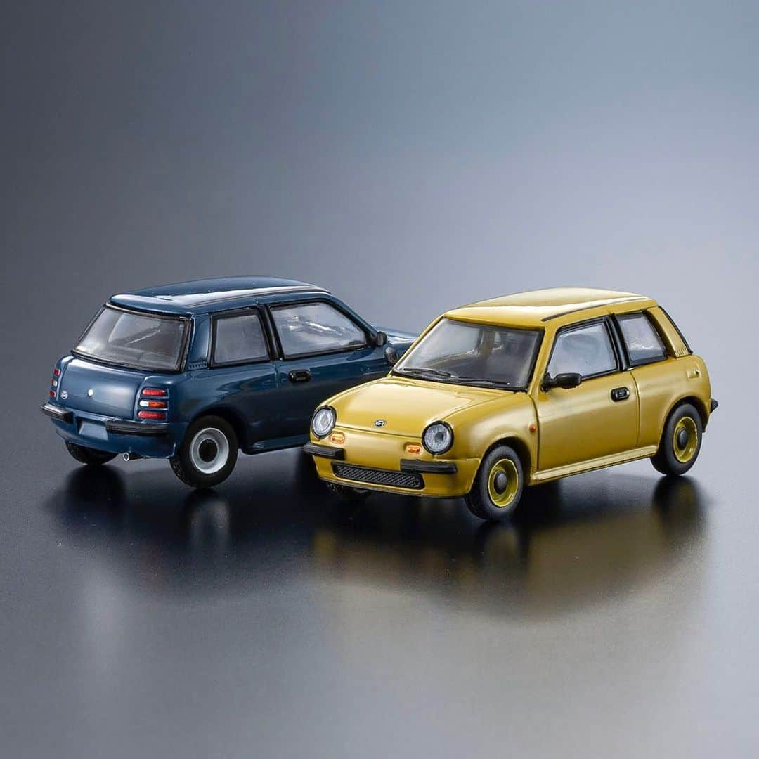 kyosho_official_minicar toysさんのインスタグラム写真 - (kyosho_official_minicar toysInstagram)「. KYOSHO 64 Collection Vol.02 「NISSAN」 2023年6月8日(木)より発売中！ 「ファミリーマート取扱店舗リストを更新しました。」 Japan Market Only  No.10 NISSAN Fairlady Z Silver No.11 NISSAN Fairlady Z Black No.12 NISSAN Be-1 Yellow No.13 NISSAN Be-1 Blue No.14 NISSAN 180SX Gray No.15 NISSAN 180SX White No.16 NISSAN Silvia Black No.17 NISSAN Silvia Green No.18 NISSAN Fairlady Z Red (KYOSHO WEB限定販売) #京商 #ミニカー #ファミマ #コンビニ #日産 #フェアレディZ #be1 #180sx #シルビア #パイクカー #ミニカーコレクション #kyosho #kyosho64collection #nissan #fairladyz #silvia #jdm #164scale #diecastcar」6月24日 11時53分 - kyosho_official_minicar_toys