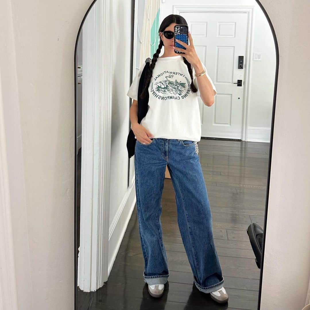 ローレン・ペルツさんのインスタグラム写真 - (ローレン・ペルツInstagram)「Sushi rolls and summer goals with a side of good hair」6月24日 12時10分 - laurenperez