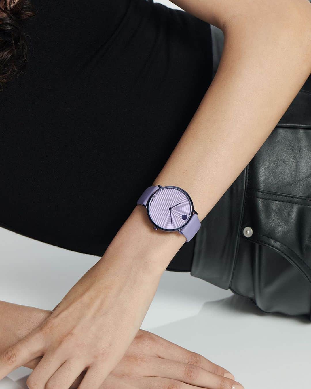 モバードのインスタグラム：「Dream in color with this new lilac #Modern47 timepiece featuring a perfectly matched strap crafted from luxurious leather. Tap to shop!」