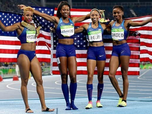 ナターシャ・ヘイスティングスのインスタグラム：「Once an Olympian, forever an Olympian  💙💛🖤💚❤️ #HappyOlympicDay  ***** #NatashaHastings #400MDiva #MentalHealth #TeamUSA #OlympicDay #Olympian」