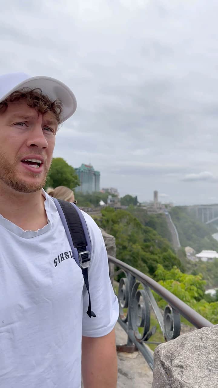 ウィル・オスプレイのインスタグラム：「This was so shit.」