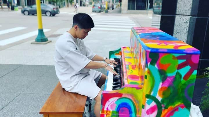 田中恒成のインスタグラム：「🇺🇸 🎹🎼  #pianist #mineapolis  #koseitanaka」