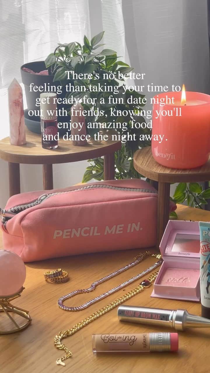 Benefit Cosmeticsのインスタグラム：「⁠Our makeup favs with a touch of @short_andsuite gems = All the essentials for a night out glam ✨⁠ ⁠ Tag a bestie you're spending quality time with this weekend? 🥰👇⁠ ⁠ #benefitcosmetics #makeup #beauty #glam #jewelry #makeuproutine」