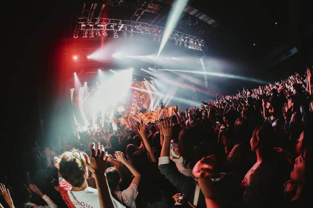 白濱亜嵐さんのインスタグラム写真 - (白濱亜嵐Instagram)「PKCZ in Spotify O-EAST DJ爆裂タノスィ🤡 大阪もヤバそうですね☠️」6月24日 8時22分 - alan_shirahama_official