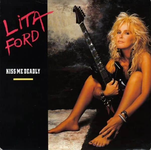 中村松江さんのインスタグラム写真 - (中村松江Instagram)「今日の一曲はLita Fordで『Kiss Me Deadly』です✨ アルバム「Lita」に収録。 彼女も昨日紹介のジョーン・ジェットと同じ、元ザ・ランナウェイズのギターのリタ・フォードが1988年にリリースしたアルバムからの一曲です✨ とてもキャッチーなハードロックナンバーです🎶 (№1387) #歌舞伎　 #中村松江 #litaford #kissmedeadly #lita」6月24日 8時38分 - matsue_nakamuraofficial