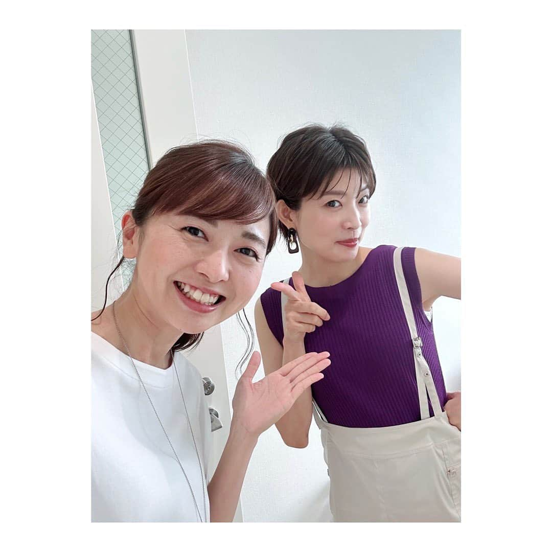 中谷しのぶさんのインスタグラム写真 - (中谷しのぶInstagram)「✌️✌️✌️  ツキいちanna前の マオマオ先輩に会えました😆  このあと #ツキいちanna は 10:30〜放送です！」6月24日 10時15分 - shinobunakatani.ytv