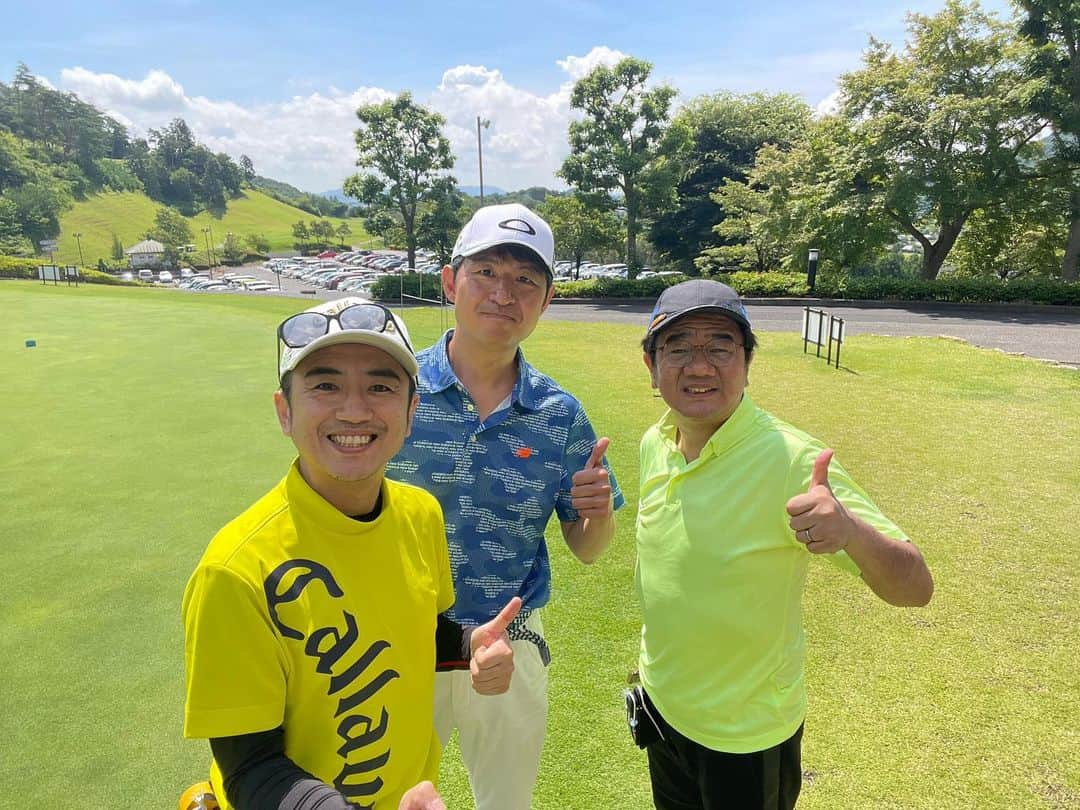 満田伸明さんのインスタグラム写真 - (満田伸明Instagram)「ベストスコア目指すでしかし⛳️🏌️‍♂️  #golf #満田のくせに　#同級生親友」6月24日 10時39分 - mitsusya