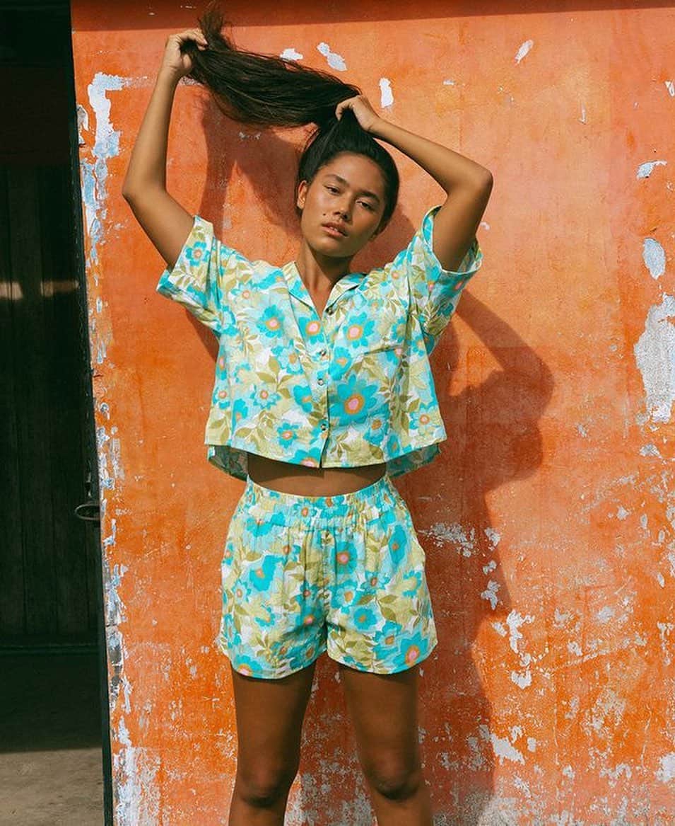 BillabongWomensJapanのインスタグラム：「Summer folk uniform = party sets.」