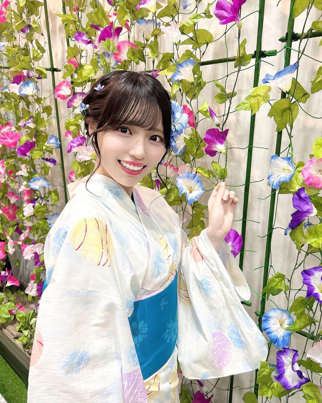 岩田陽菜のインスタグラム：「浴衣でお話会ありがとうございました🎐 𓈒𓏸  ヨーヨー柄なの🪀 そして、ヨーヨー釣りあったからぴったりな写真撮れた⸜(* ॑꒳ ॑*  )⸝⋆🌟」