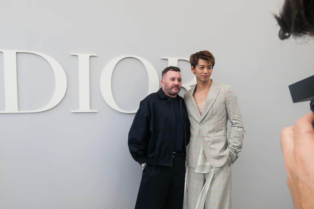 竹内涼真さんのインスタグラム写真 - (竹内涼真Instagram)「It was a great show, and it was an honor to meet these really cool gentlemen🙏  #dior  #DiorSummer24」6月24日 21時10分 - takeuchi_ryoma