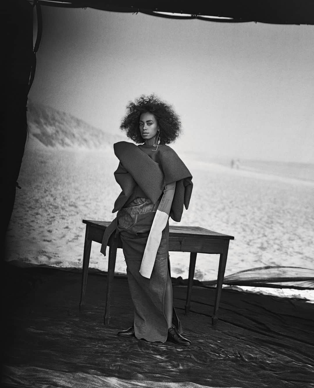 AnOther Magazineのインスタグラム：「Happy birthday @solangeknowles ♋️ ⁠ ⁠ "I grew up in a house full of women, so being the youngest I felt it was increasingly difficult for me to convey my perspective and point of view," Knowles told AnOther for the cover story of our A/W17 issue. "My charge as a musician always comes from the sonics, from the storytelling, from the scenic visualisation." Read the interview at the link in bio 📲⁠ ⁠ Taken from the Autumn/Winter 2017 issue of AnOther Magazine. ⁠ ⁠ Photography by @therealpeterlindbergh⁠ Styling by @robbiespencer⁠ Hair by @jawaraw⁠ Make-up by @karimrahmanmakeup」
