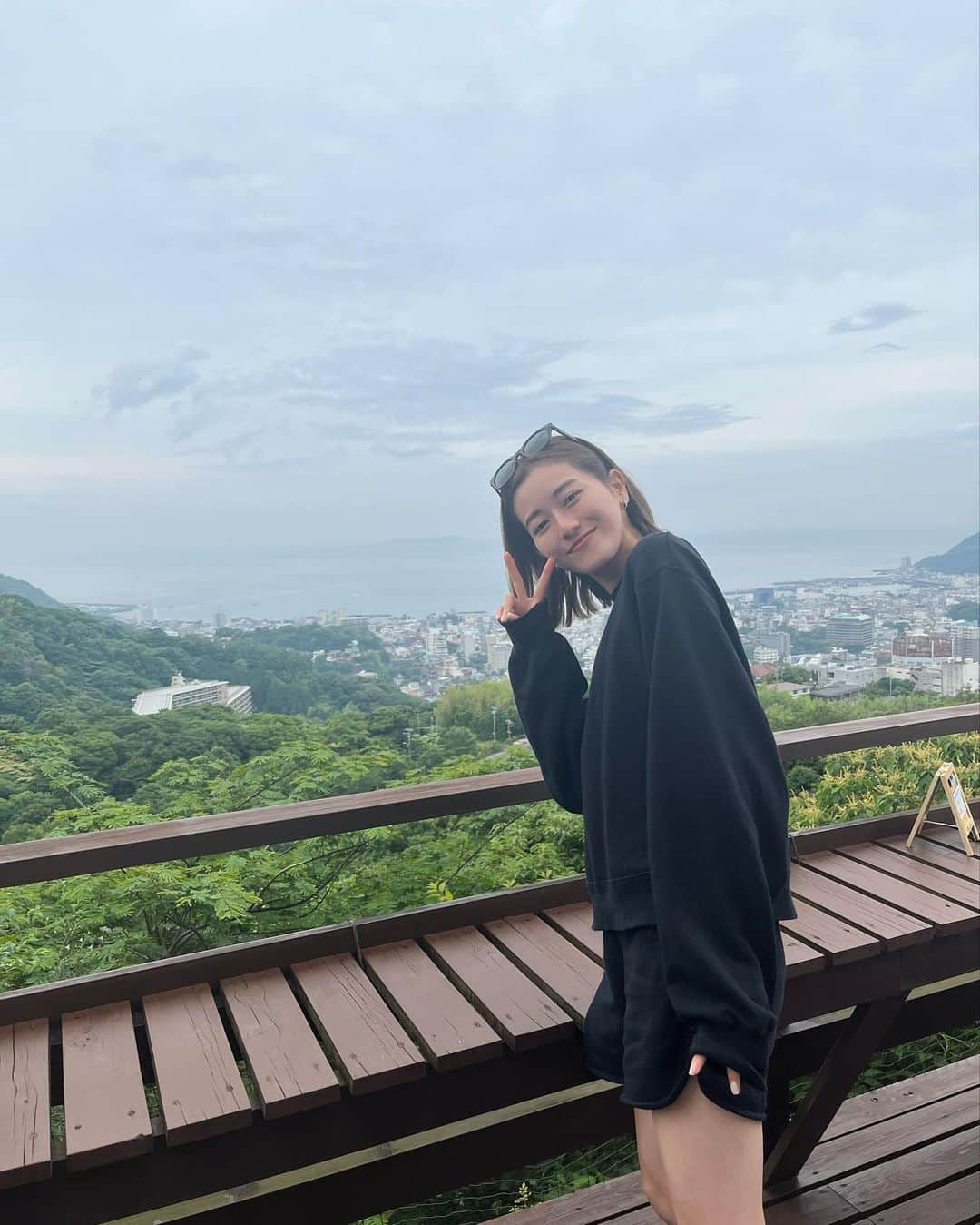 のインスタグラム：「⁡ ︎︎︎🤭︎︎︎✌︎︎︎︎✌︎」