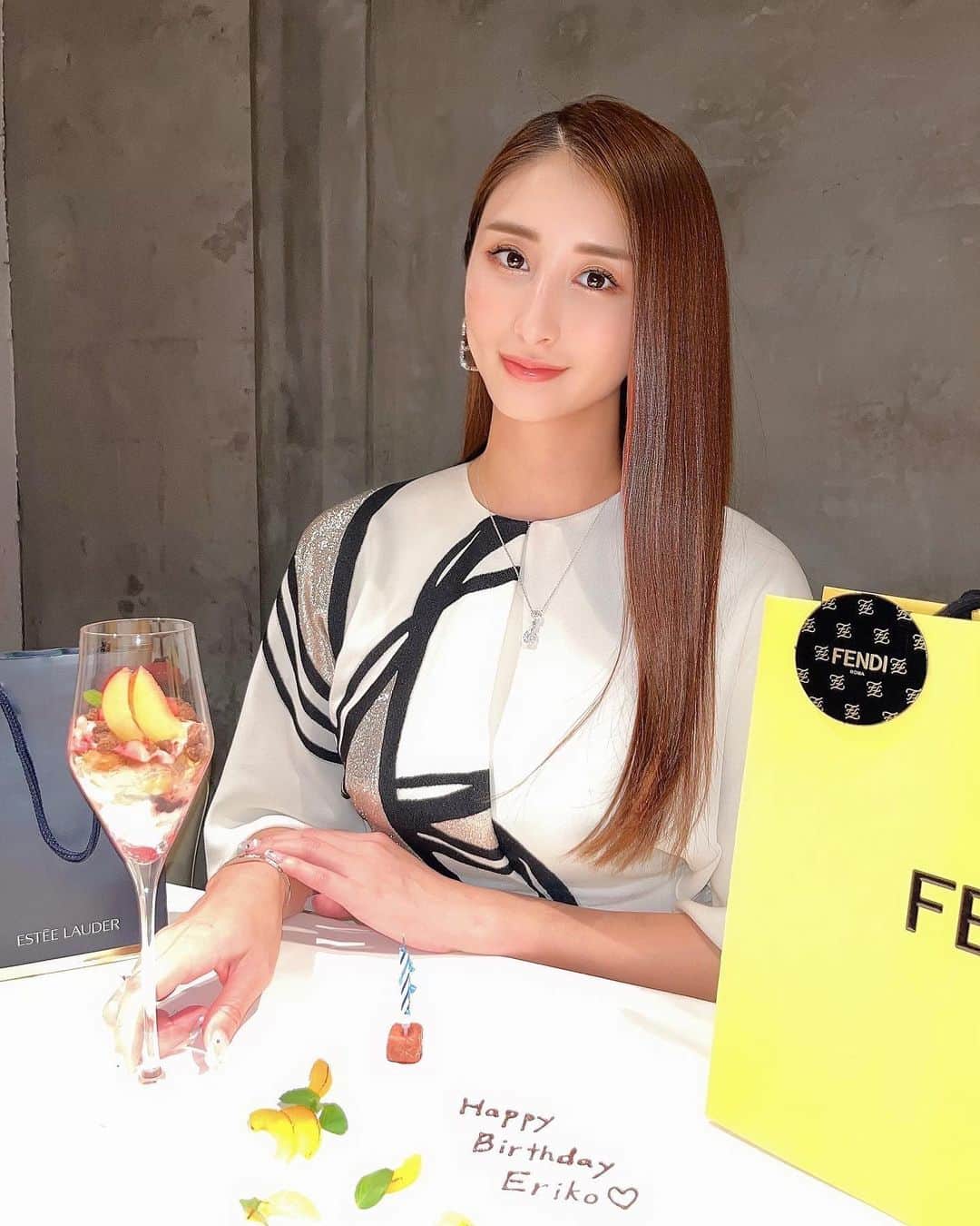 佐藤衣里子のグルメインスタ