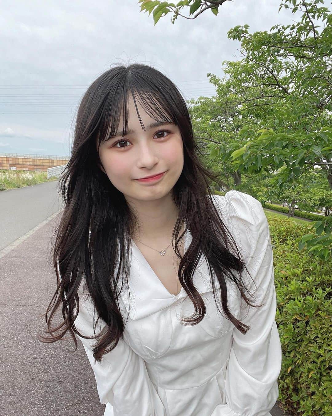 のインスタグラム：「ジャケ写撮影の時🕊」