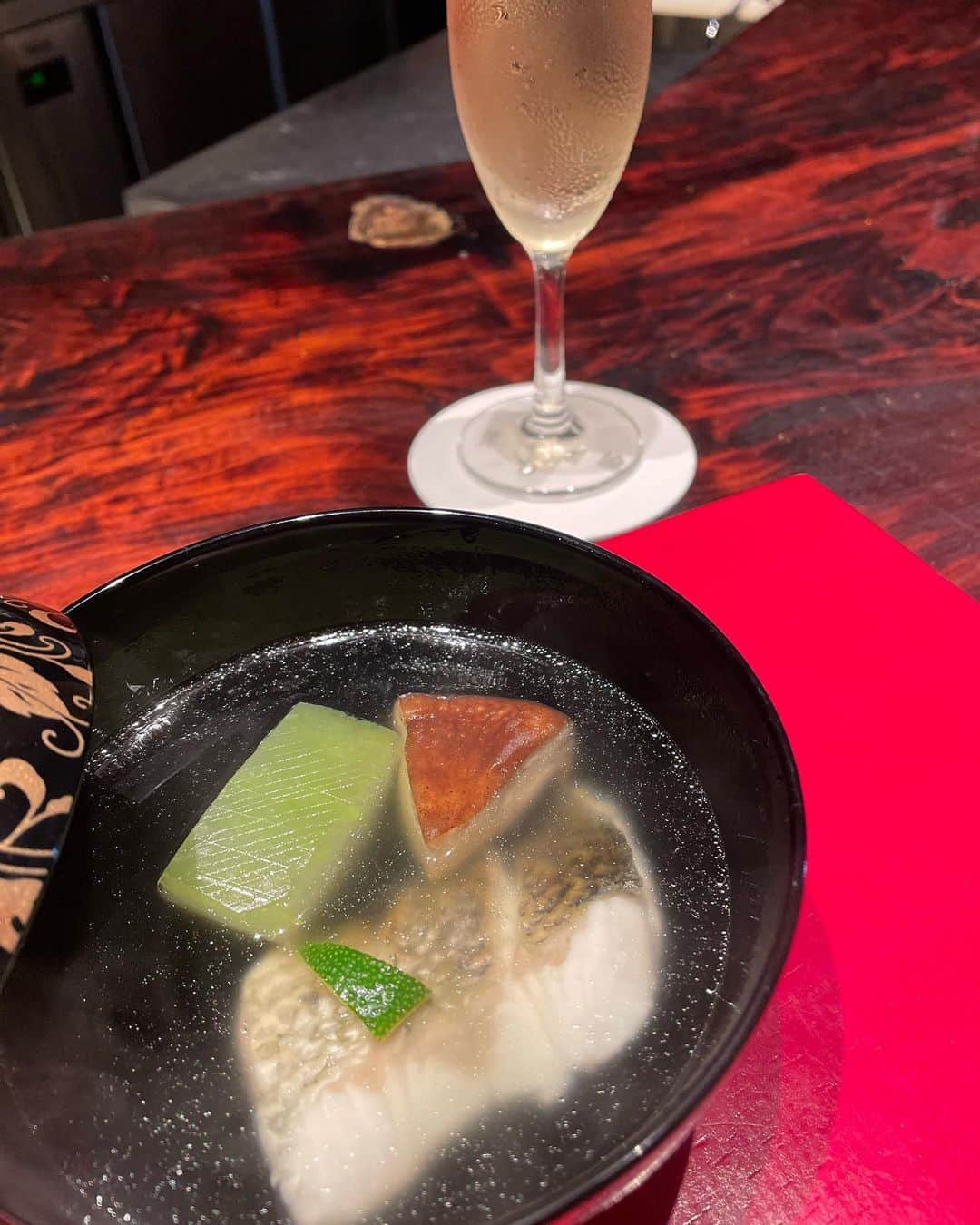 大林素子さんのインスタグラム写真 - (大林素子Instagram)「いつも、差し入れのお弁当を 購入している 賛否両論さん！ 予約がなかなか取れず 一年かかってようやく お店へ！幸せ過ぎる時間 また、明日から頑張ろ」6月24日 21時40分 - m.oobayashi