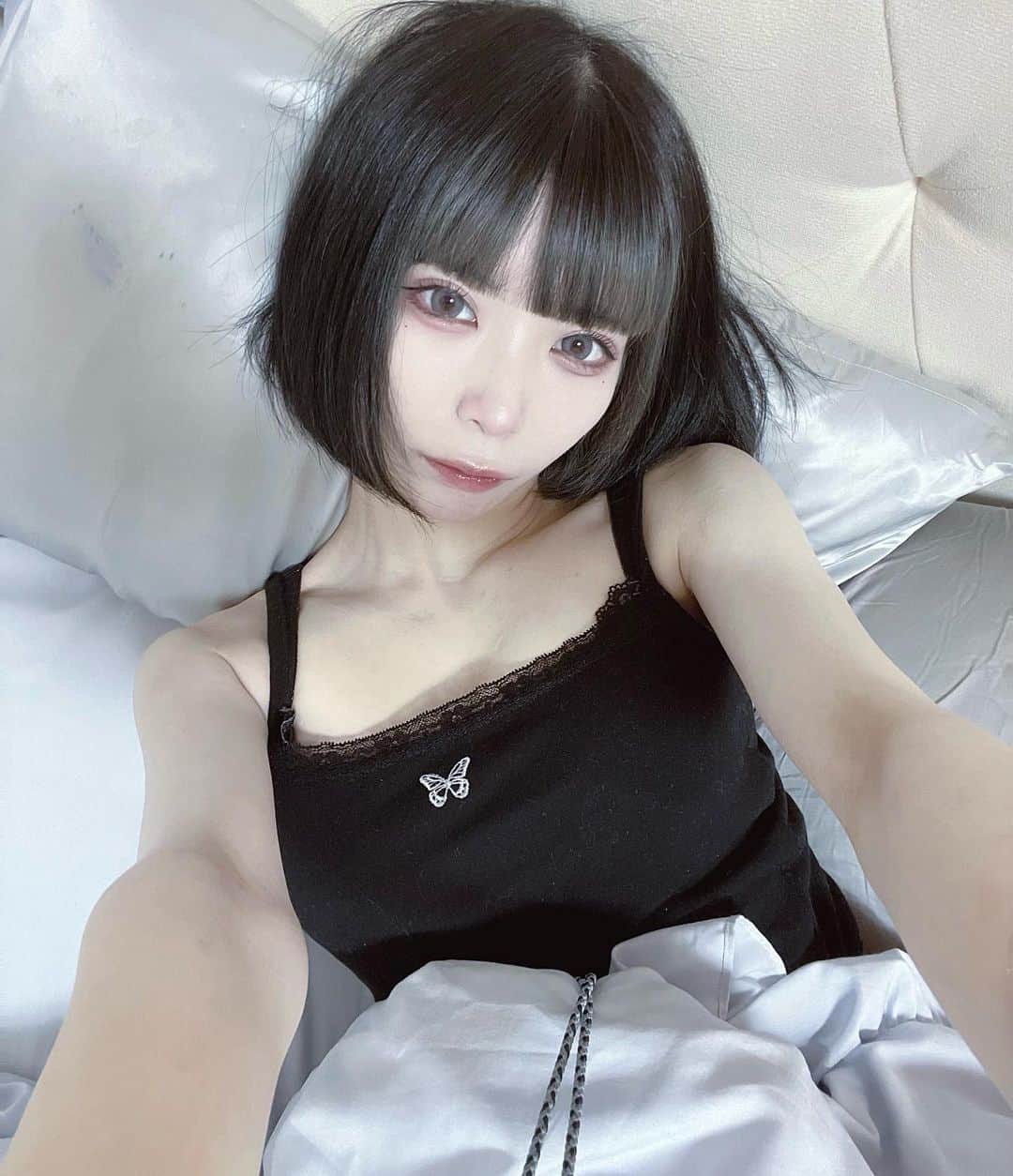 パン・ルナリーフィのインスタグラム：「がびがびー」