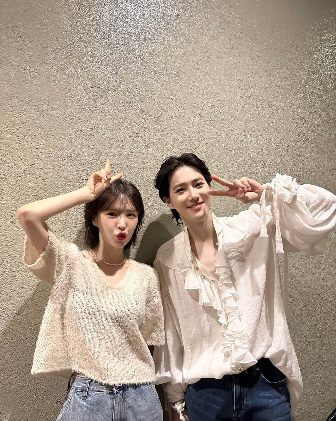 SMエンターテインメントさんのインスタグラム写真 - (SMエンターテインメントInstagram)「Wolfgang Mozart #SUHO & #WENDY   'Musical MOZART!' ~2023.8.22 Sejong Center of Performing Arts Grand Theater   #수호 #웬디 @kimjuncotton @todayis_wendy  #모차르트! #MOZART!  #엑소 #EXO #weareoneEXO @weareone.exo  #레드벨벳 #RedVelvet @redvelvet.smtown」6月24日 21時44分 - smtown