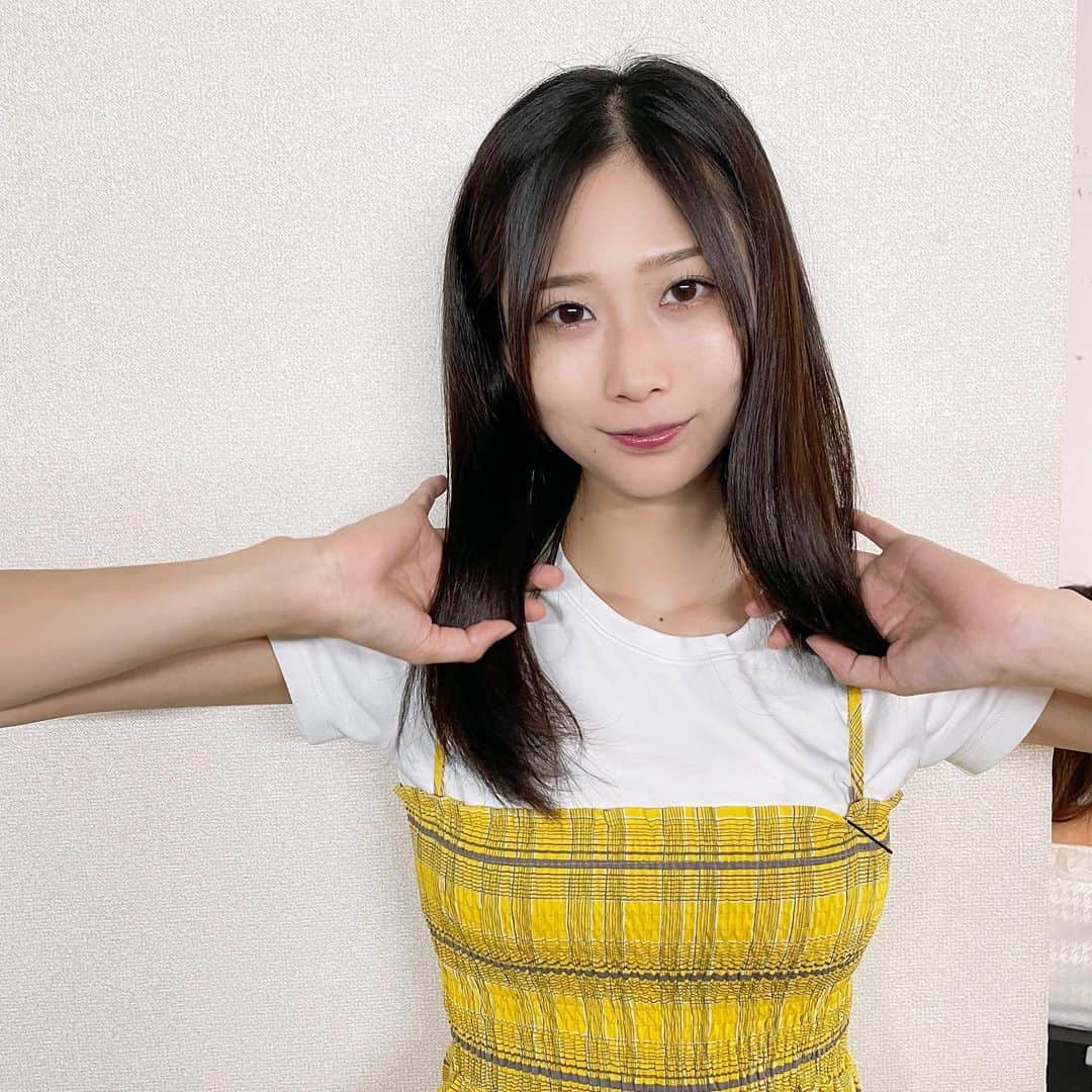 塩野響子のインスタグラム：「⠀🌻🌻🌻」