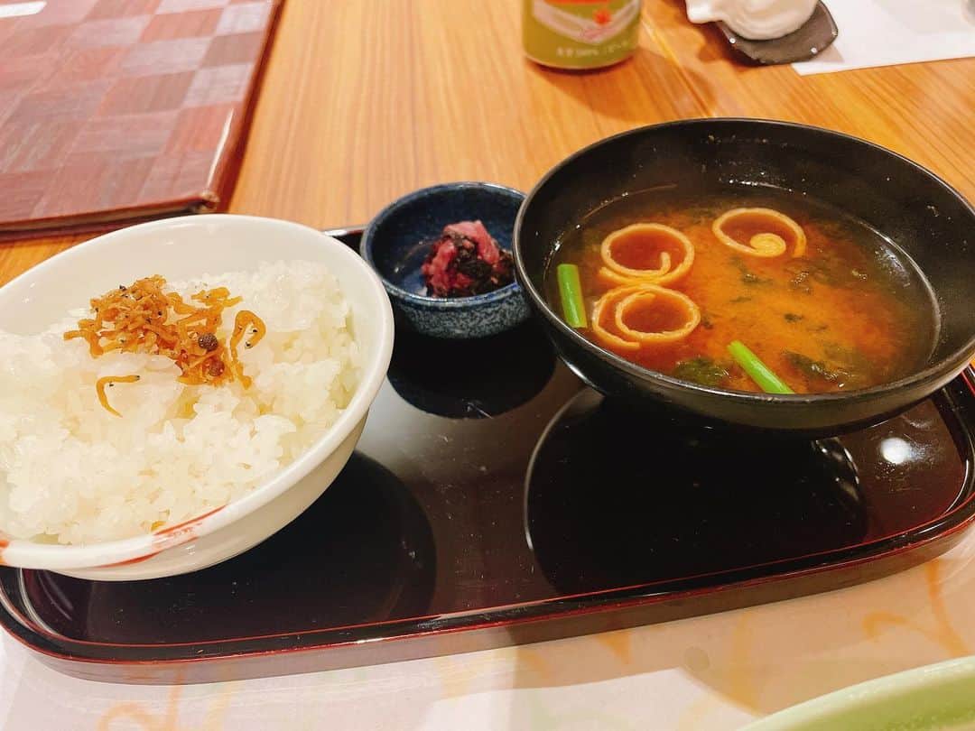 及川奈央さんのインスタグラム写真 - (及川奈央Instagram)「台湾イベントでお世話になった方々と銀座の瀬戸内料理 #遠音近音 さんにてお食事してきました。  #賀茂泉 も皆さん美味しいと召し上がってました。 どれもこれも美味しすぎて、おなかいっぱい。 とっても楽しい時間でした。 ご馳走様でした！」6月24日 21時58分 - naooikawa