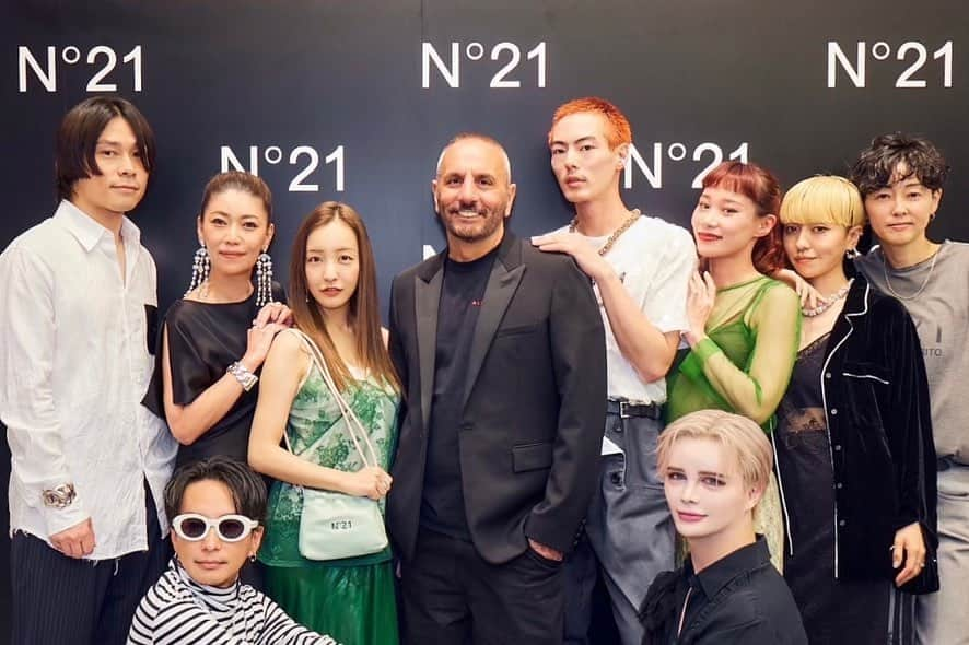 GO AKIMOTOさんのインスタグラム写真 - (GO AKIMOTOInstagram)「#Repost @numeroventuno with @use.repost ・・・ Opening Cocktail Party at N21 Fukuoka Daimyo Garden City Store.  Alessandro dell'Acqua greeted guests.   DJ @mademoiselle_yulia and @yuyanara played at the party.  #N21 by #AlessandroDellAcqua #N21Fukuoka」6月24日 13時41分 - go_akimoto