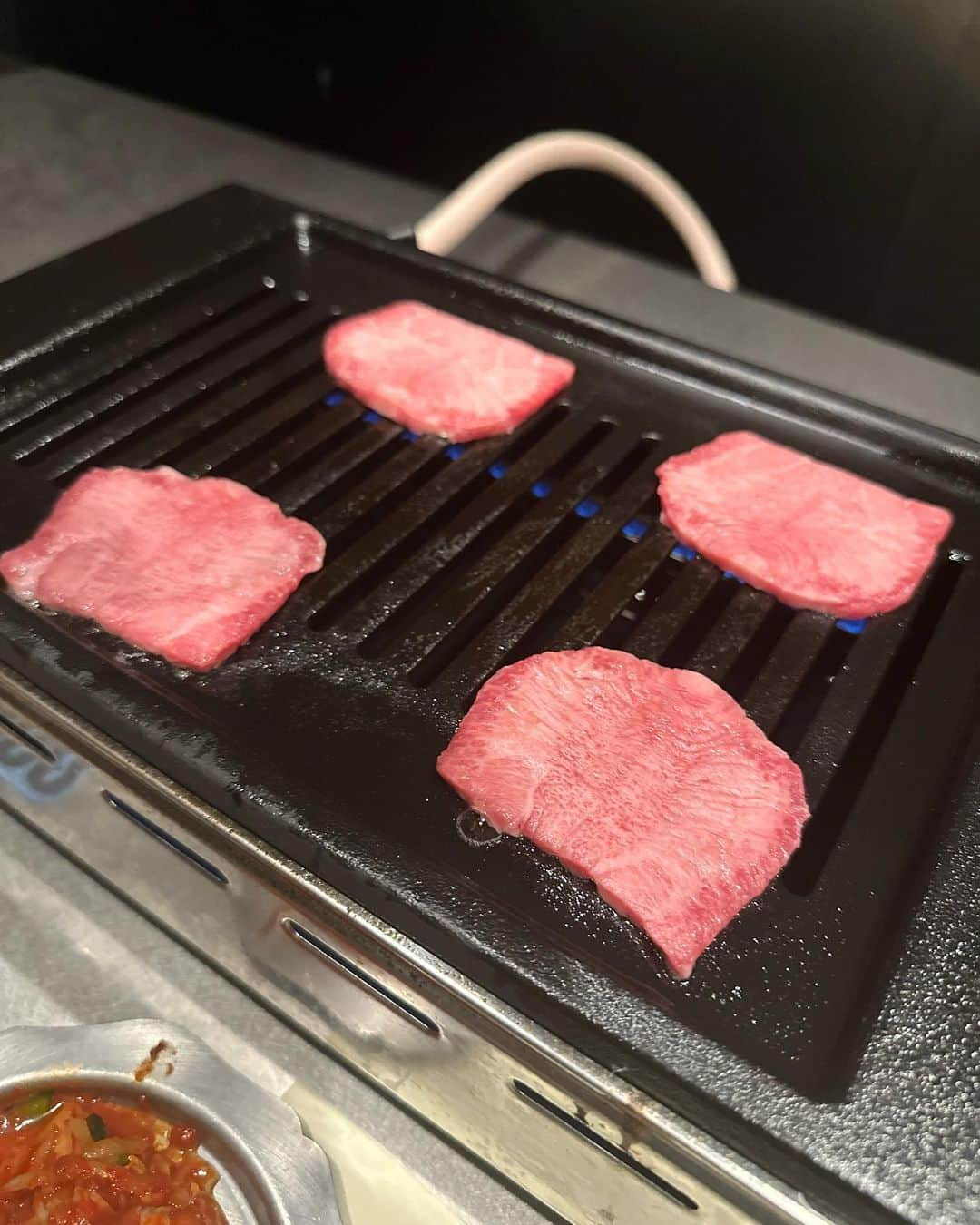 堀江貴文さんのインスタグラム写真 - (堀江貴文Instagram)「#wagyu #wagyumafia #yakiniku #koreanbbq #韓国流日式焼肉屋会 #美味しくないわけがない #いってらっしゃい #夕食 #料理 #美味しい #ごはん #food #foodlovers #foodie  #delicious #foodoftheday #foodgasm  #yum #yummy #tasty #eat #eating #hungry #foodpics #fresh #tasty #eating #foodpic #instafood」6月24日 13時45分 - takapon_jp