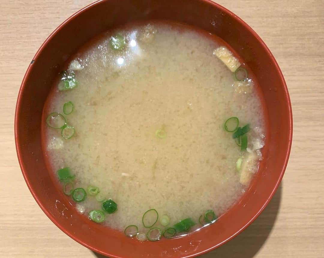 白鳥雪之丞さんのインスタグラム写真 - (白鳥雪之丞Instagram)「福岡9日目ランチ🤤🍤🦑  #お好み定食 #えび #いか #豚 #白身 #野菜3品 #塩辛 #天麩羅処ひらお #大名 #福岡」6月24日 14時07分 - yukinojoeshiratori