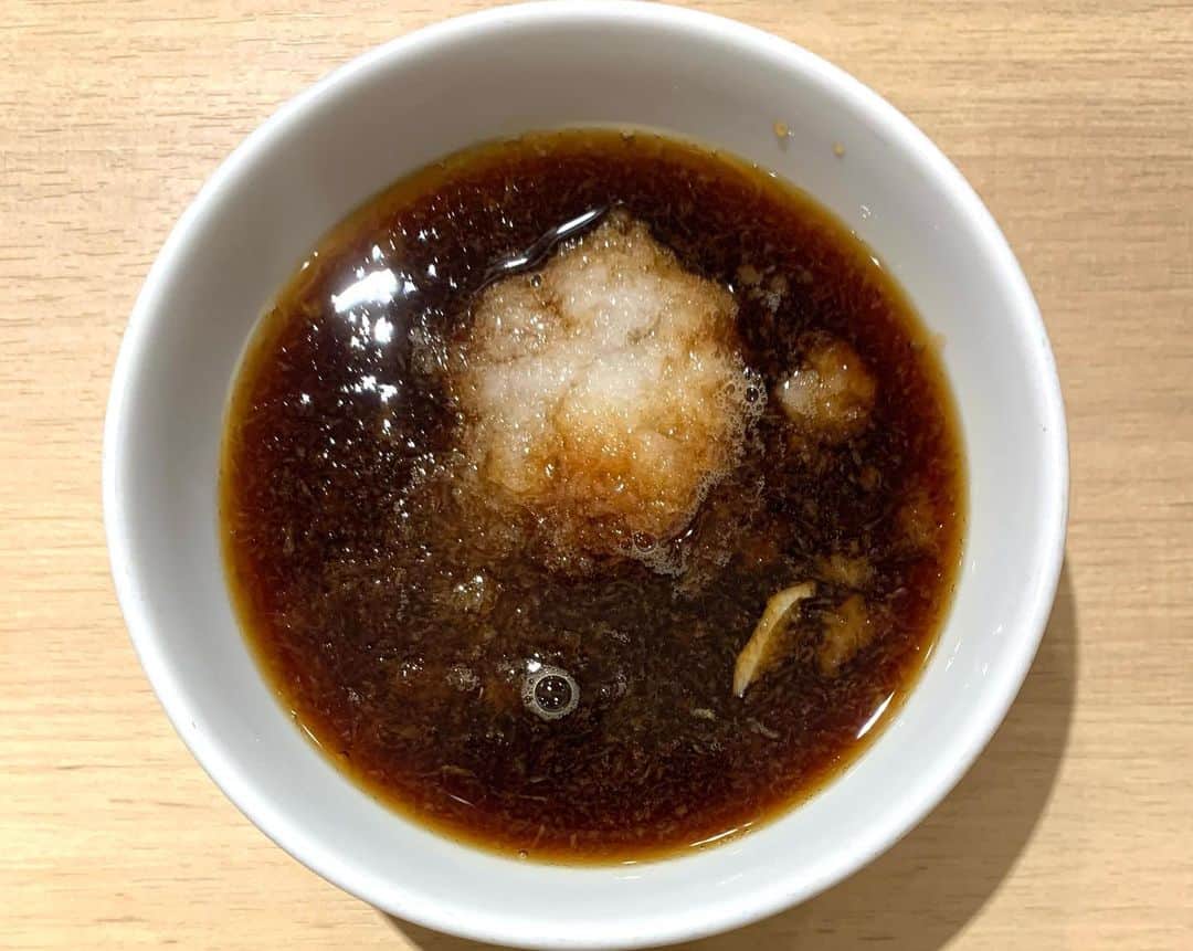 白鳥雪之丞さんのインスタグラム写真 - (白鳥雪之丞Instagram)「福岡9日目ランチ🤤🍤🦑  #お好み定食 #えび #いか #豚 #白身 #野菜3品 #塩辛 #天麩羅処ひらお #大名 #福岡」6月24日 14時07分 - yukinojoeshiratori
