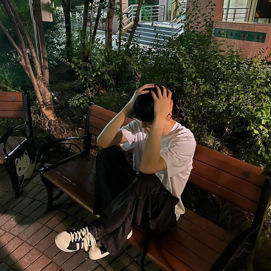 スビンさんのインスタグラム写真 - (スビンInstagram)「여름밤 산책🍦」6月24日 14時22分 - page.soobin
