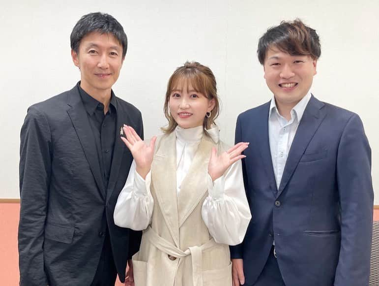 津田麻莉奈さんのインスタグラム写真 - (津田麻莉奈Instagram)「グリーンチャンネルイベント🐎 「オンライン競馬パーティーin東京競馬場」 ありがとうございました！！  東京ジャンプステークスは 井上咲楽さんの予想がばっちり的中！すごい！👏  このあとはグリーンチャンネル🐎 17:00〜「VANで勝ち馬さがしてみませんか」 生放送です！みてねー！  #東京競馬場 #グリーンチャンネル #まりなる #津田麻莉奈」6月24日 15時18分 - tsudamarinal