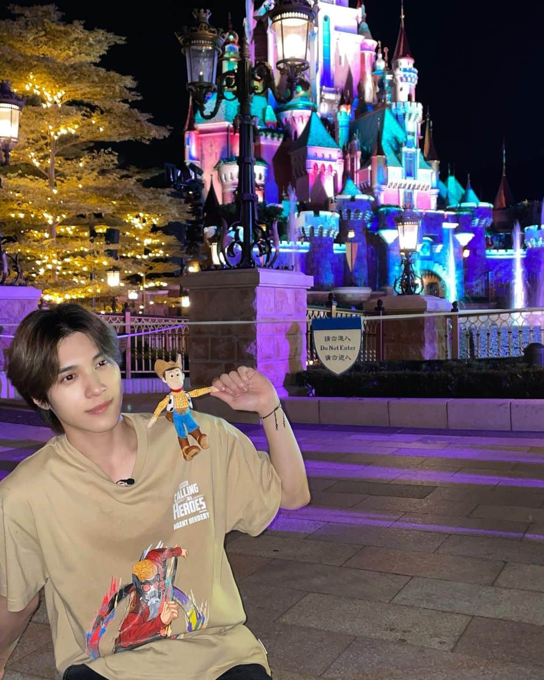 ヘンドリー（HENDERY）さんのインスタグラム写真 - (ヘンドリー（HENDERY）Instagram)「Hong Kong Disneyland #woody 😆」6月24日 15時21分 - i_m_hendery