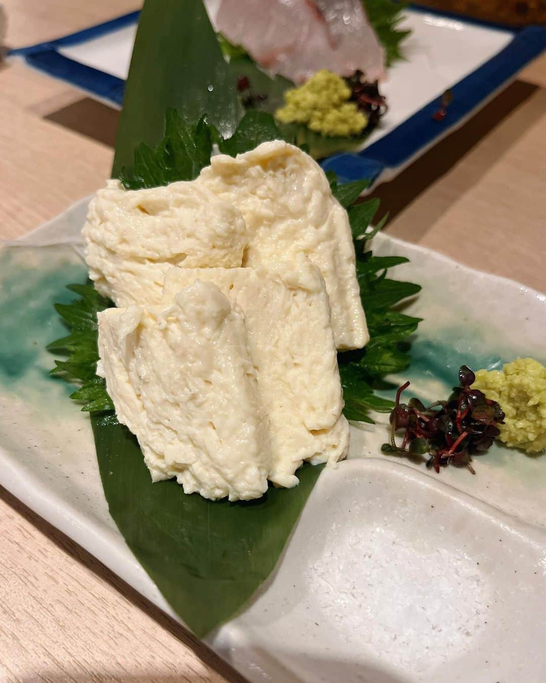 蒼山幸子さんのインスタグラム写真 - (蒼山幸子Instagram)「京都でも惜しみなく 食べれるものを食べた！ みなさんがたくさん送ってくれた 美味しそうなお店たち、よだれを垂らしながら チェックしたのですが だいたいどこも予約でいっぱいで。 とほほとなりつつ、 さすが！となってました。 有益なグルメ情報ありがとうございます。 さて、明日はツアー最終回。 岡山へ向かいます。🏃」6月24日 15時58分 - sachiko_aoyama