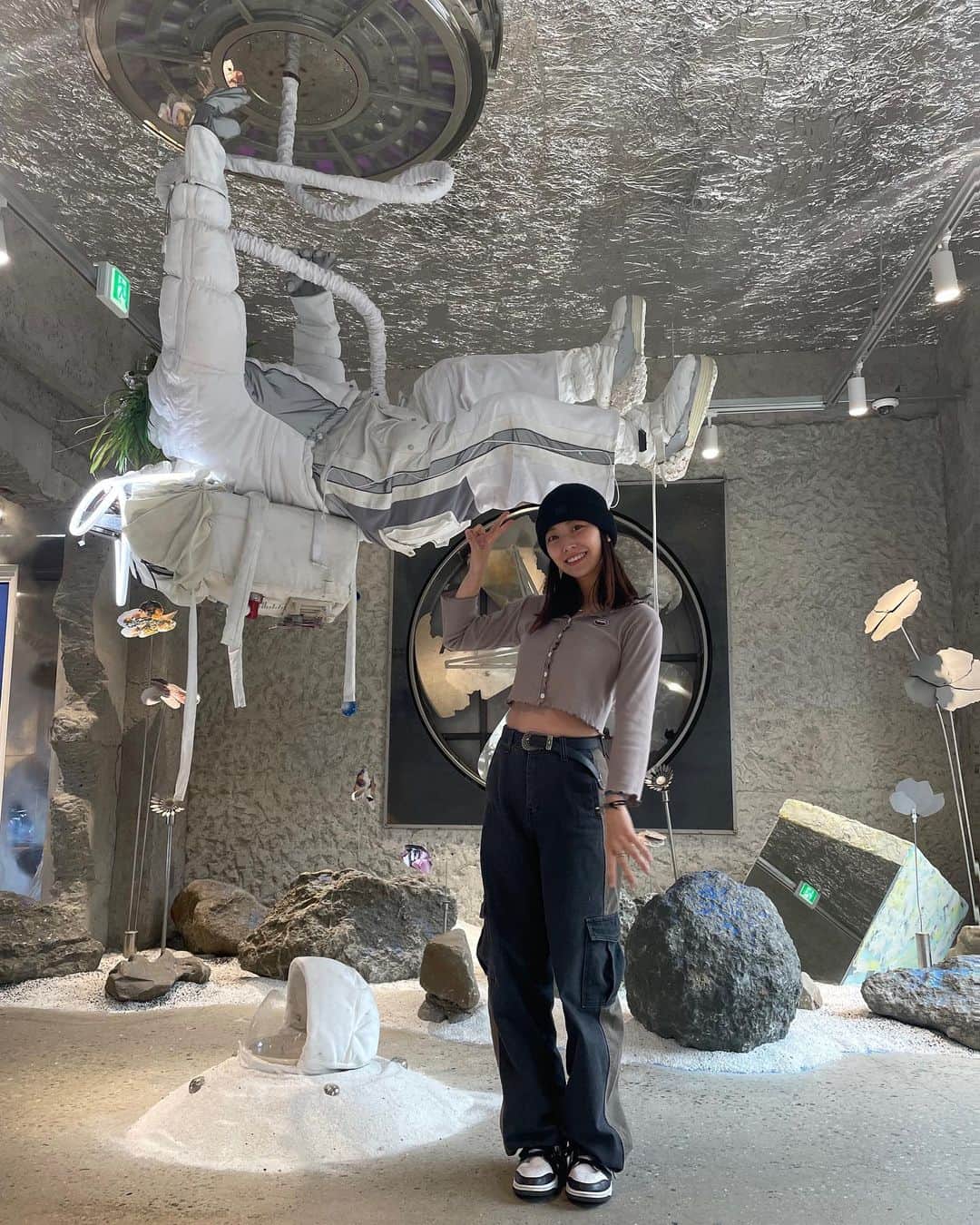 白間美瑠のインスタグラム：「すごい場所があった🫣🫣 굉장한 공간이 있었어요!」