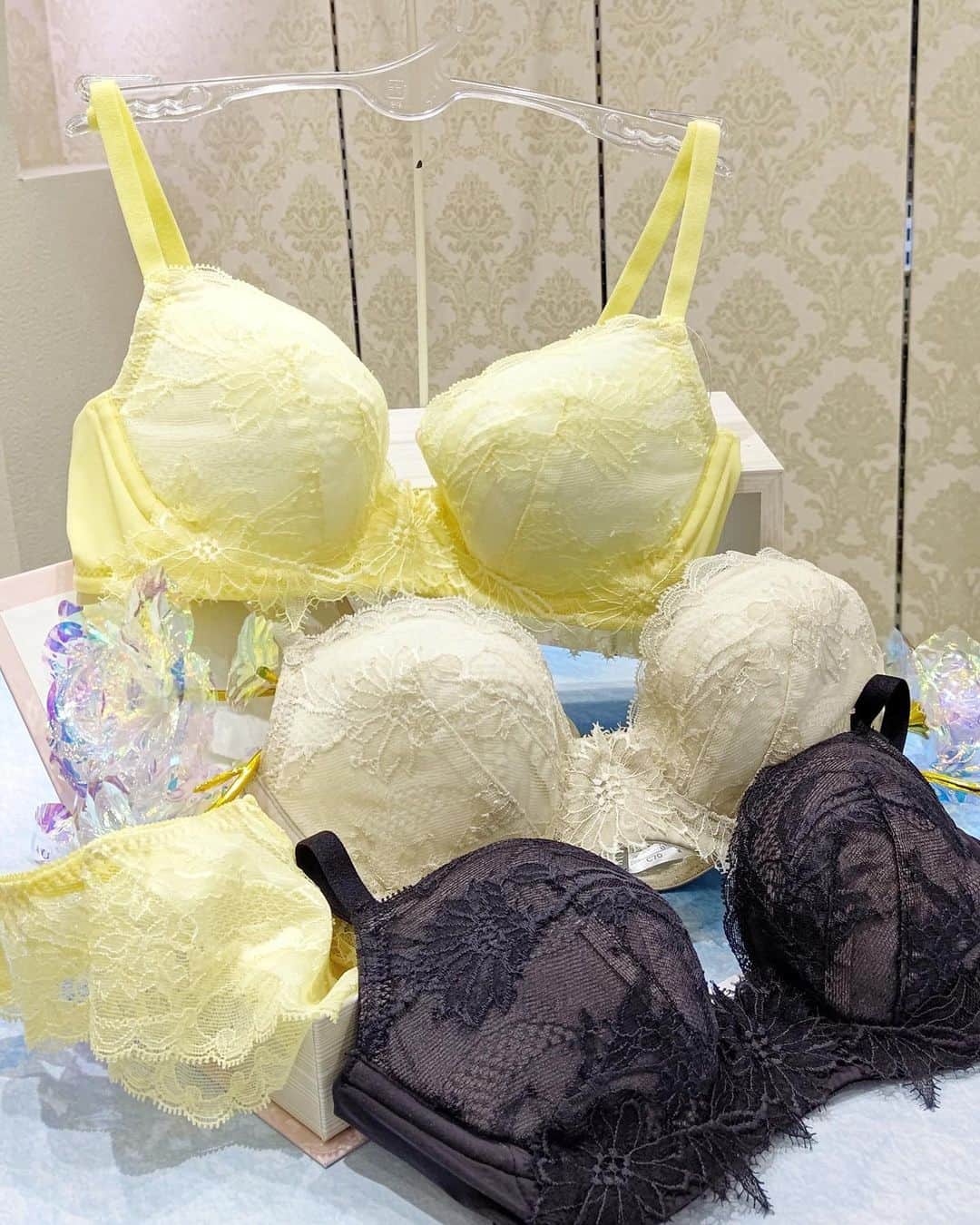 アンテシュクレのグルメインスタ