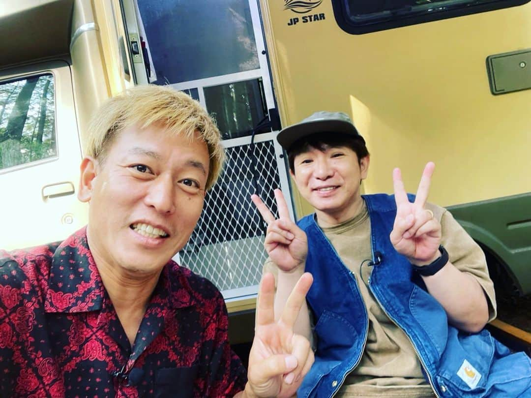 濱口優さんのインスタグラム写真 - (濱口優Instagram)「#キャンプロケ #じゅんいちダビッドソン 「楽しかったなぁー」 「三つ巴の約束も」」6月24日 17時44分 - hamaguchi_masaru