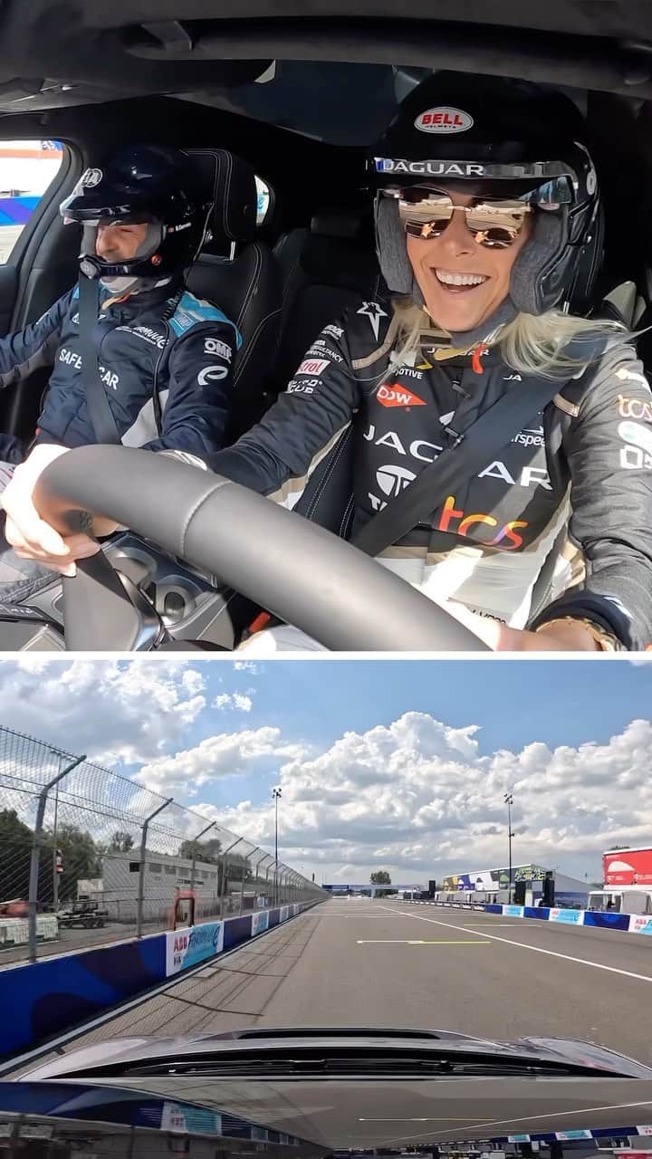 リンゼイ・ボンのインスタグラム：「Swapping the slopes ⛷️ for the track ⚡️   What happened when World Champion skier Lindsey Vonn took to the Portland International Raceway? 👀   @southwire #PortlandEPrix #motorsport #racing」