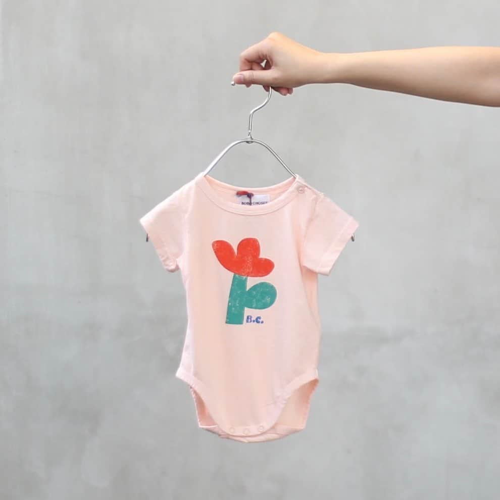 tocon (トコン) さんのインスタグラム写真 - (tocon (トコン) Instagram)「本日もたくさんのご来店ありがとうございました🐶🏡  柔らかいピンクに大きなデザインが可愛い#bobochoses のベビーロンパース👶🏻💕  オーガニックコットン100％で ゆったりとしたTシャツのような素材は赤ちゃんも涼しく使っていただけます✨  明日は11:00〜19:00まで営業しております😊 ギフト無料ラッピングも大変ご好評いただいております✨ぜひご利用くださいね🎁⋆*」6月24日 21時00分 - tocon_srl