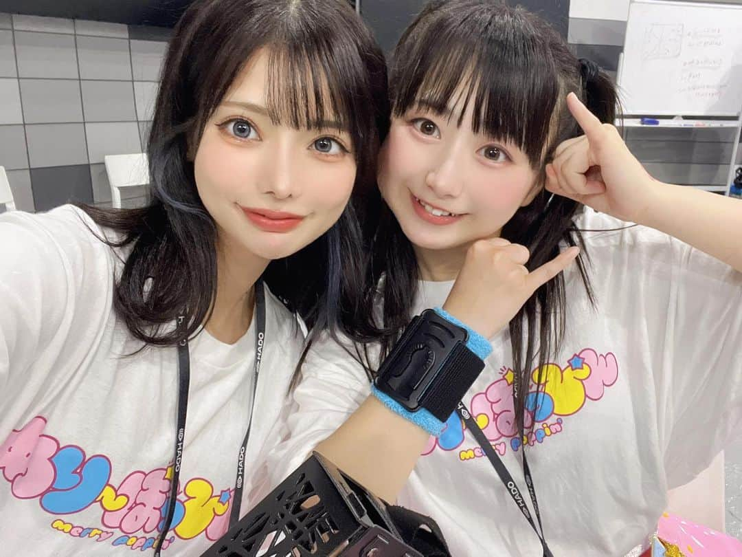 米倉みゆさんのインスタグラム写真 - (米倉みゆInstagram)「HADOまじたのし～⭐️ 一緒に参加してくれたみんなありがとう！ めり～ぽっぴん6勝🤣🤣✨✨✨ . . . . .  #hado #お台場 #hadoアリーナお台場 #arスポーツ  #アクアシティお台場 #テクノスポーツ #台場 #東京テレポート #スポーツ #アイドル #hadoアイドル祭 #めりーぽっぴん #めりぽぴ #tシャツコーデ #アイドルヘア #ヘアメ #ハーフツイン #ぱっつん前髪 #黒髪 #黒髪ボブ #自撮り #自撮り女子 #japan #japanese  #japanphotography #idol #game #odaiba #tokyo #love」6月24日 18時55分 - yone__miyu630