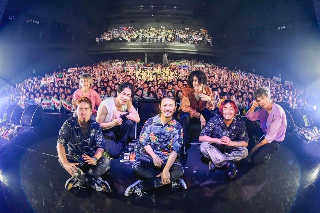 WANIMAさんのインスタグラム写真 - (WANIMAInstagram)「[Alexandros] pre.   「THIS SUMMER FESTIVAL TOUR '23 大阪編」   Photo by Jon…   #WANIMA #Alexandros #ディスフェス」6月24日 18時58分 - wanima_wanima