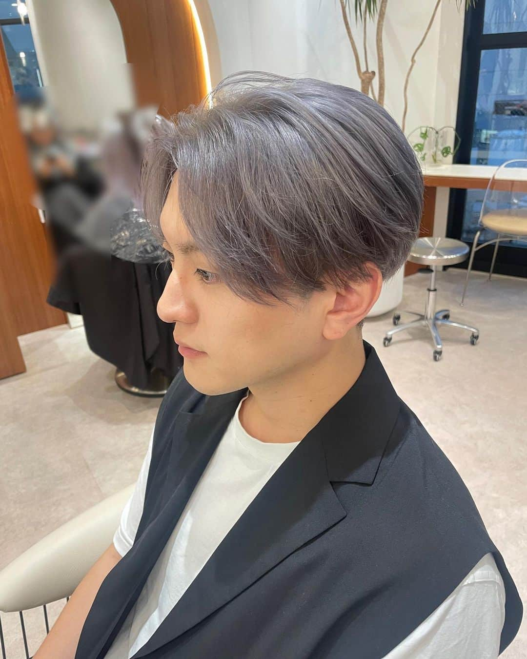 田鶴翔吾さんのインスタグラム写真 - (田鶴翔吾Instagram)「new hair color✂️  #田鶴翔吾 #tazurushogo #グレージュカラー #メンズヘアー」6月24日 19時06分 - shogo_taduru