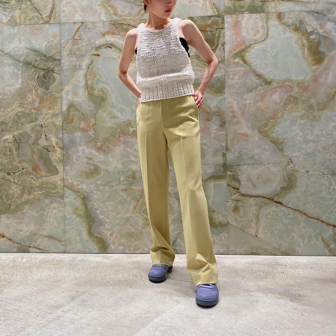 H BEAUTY&YOUTHさんのインスタグラム写真 - (H BEAUTY&YOUTHInstagram)「＜H BEAUTY&YOUTH＞ DOUBLE CLOTH FLARE PANTS ¥23,100 Color: CREAM/BLACK  Size: S/M (着用スタッフ: 165cm 着用サイズ: M)  #H_beautyandyouth #エイチビューティアンドユース @h_beautyandyouth  #BEAUTYANDYOUTH #ビューティアンドユース #Unitedarrows #ユナイテッドアローズ #therow #nike」6月24日 19時45分 - h_beautyandyouth