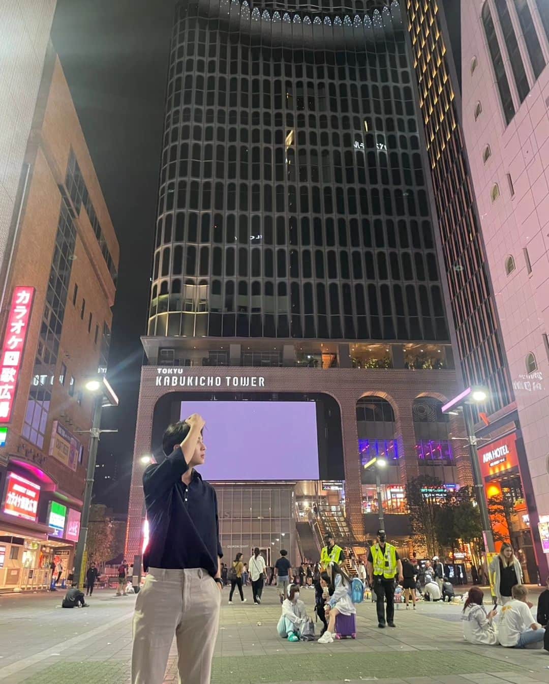 チョン・ユアンのインスタグラム：「東京歌舞伎町上陸🇯🇵 日本語が下手です」