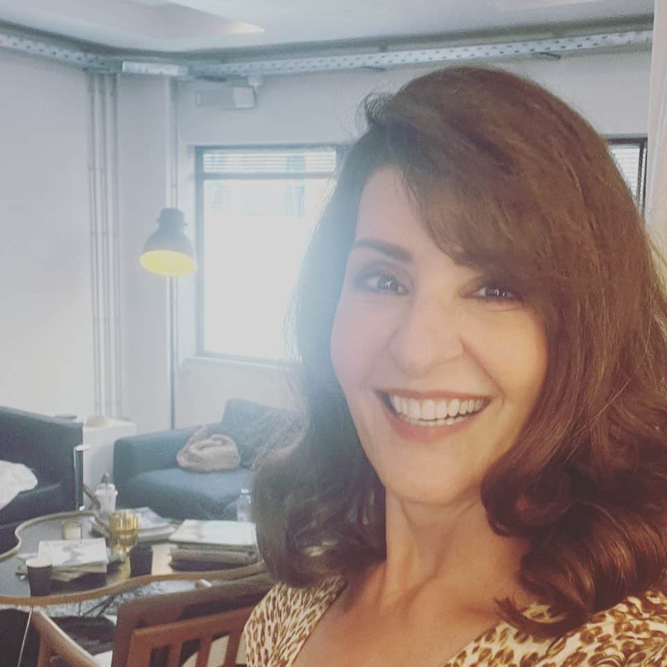 ニア・ヴァルダロスのインスタグラム：「Thank you @theledecompany for the fabulous photo session in #Greece ! Photos and details coming!! 🤫 #mybigfatgreekwedding3 #september8」