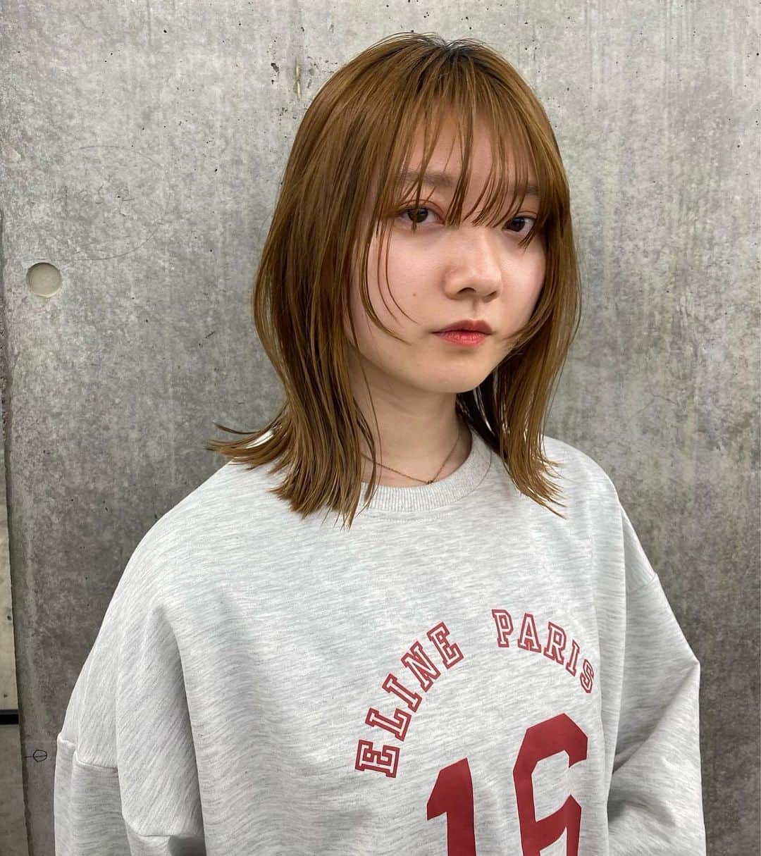 のインスタグラム：「前髪伸ばしかけ。（ちょっと前の写真）📸」