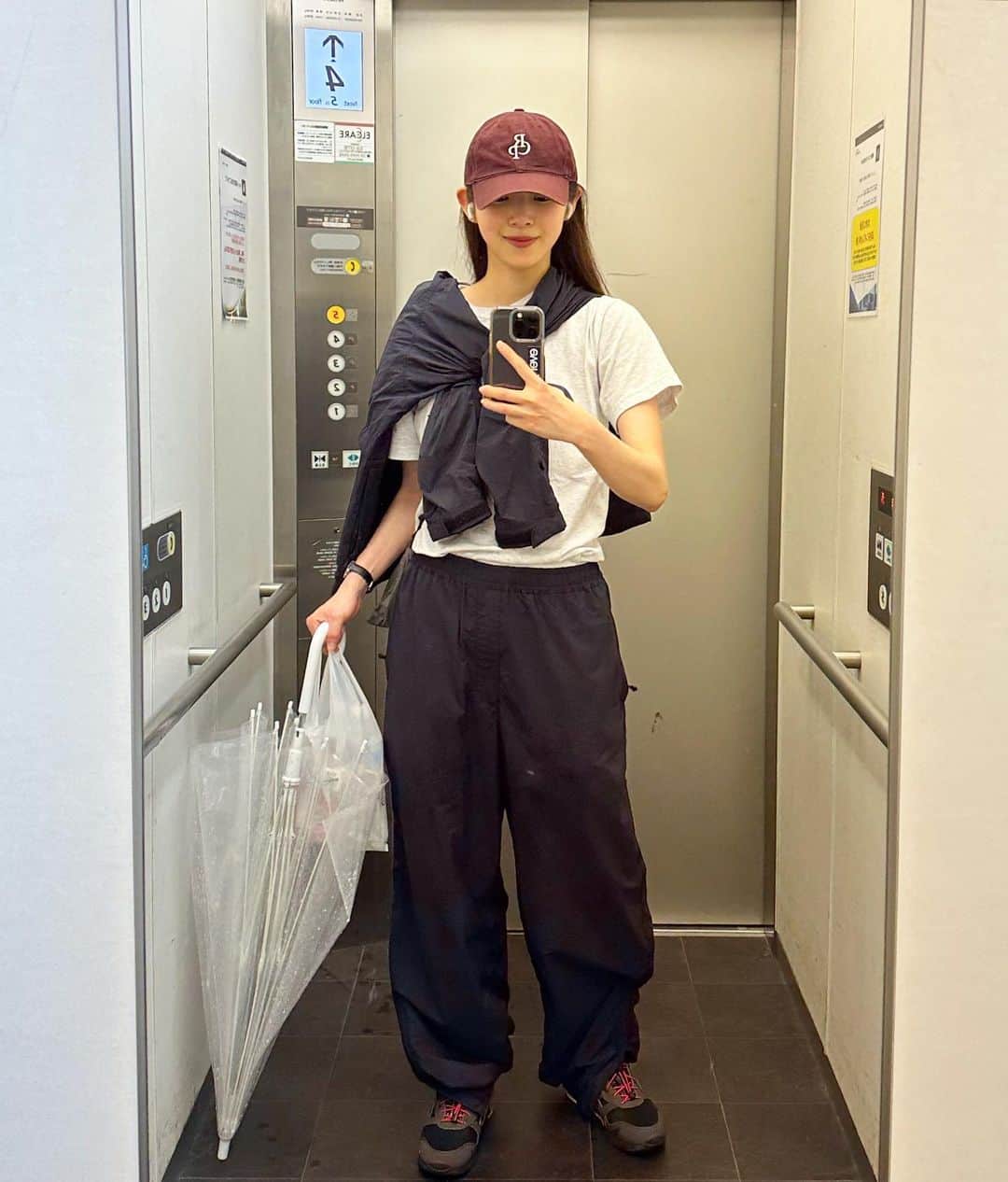 在原みゆ紀のインスタグラム：「☔️？🐸」