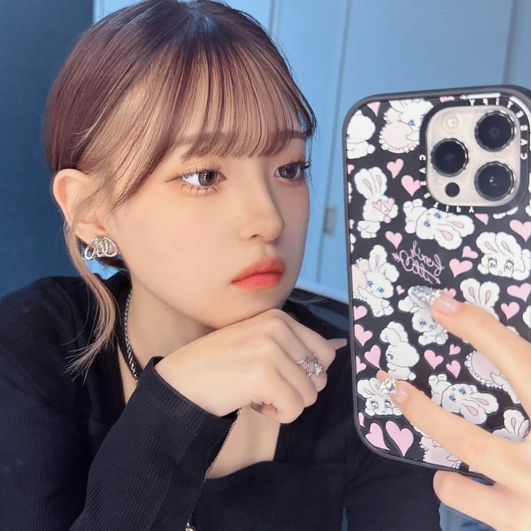 MINAMIのインスタグラム：「. 🫨」