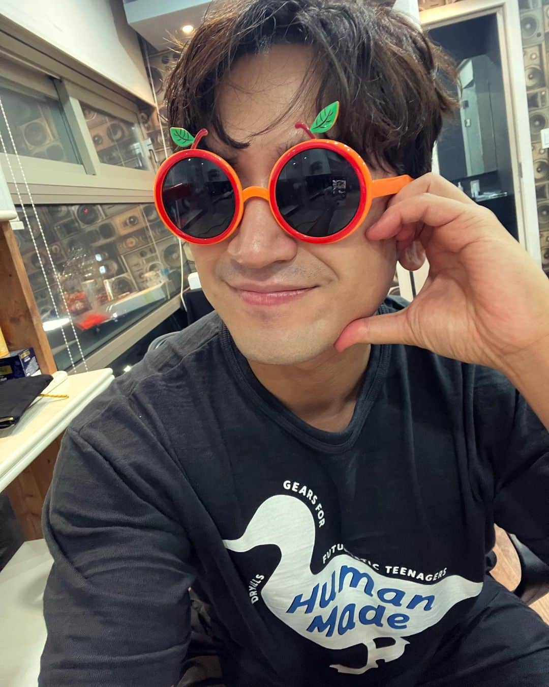 イ・ミヌのインスタグラム：「🫶 오늘 2회, 3회까지 다들 너무 고맙구~ 너무 행복했다귤~🍊 I! M! U🫰 See u tomorrow~😉」