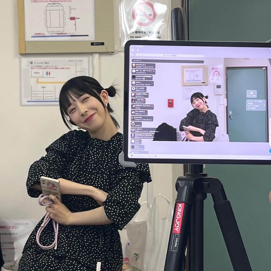 湯井のんのインスタグラム：「🐟の髪型」