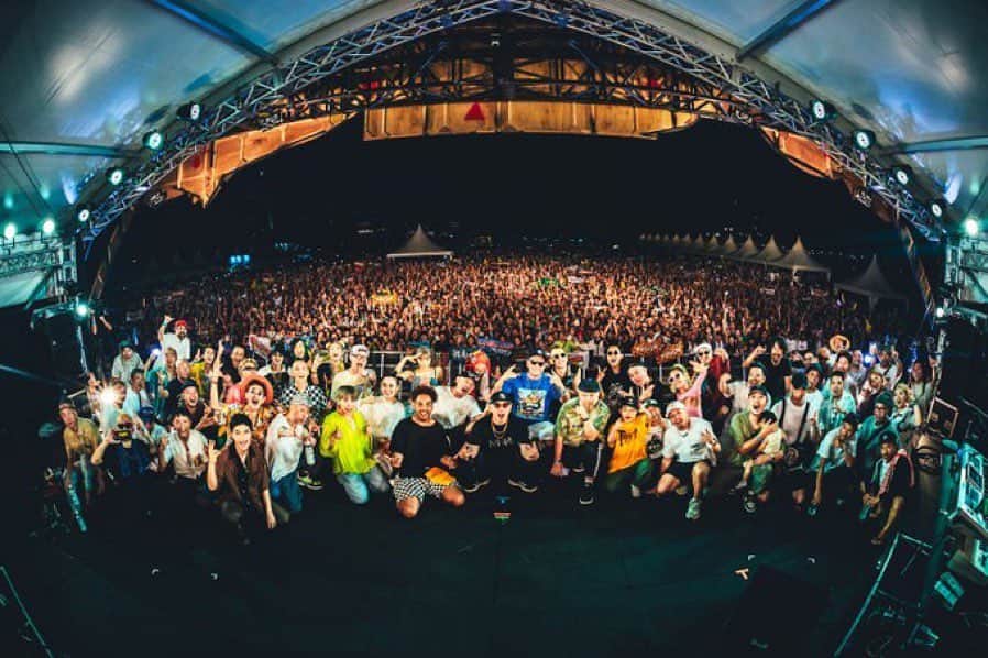 HAN-KUNのインスタグラム：「#横浜レゲエ祭 Day1 #傷が絆に  @mightycrown_entertainment  @mastasimon  @samicrown_lens  @cojiecrown  @ninjacrown」