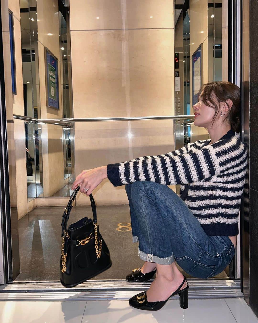 キンバリー・アン・ウォーテマス・ティアムシリさんのインスタグラム写真 - (キンバリー・アン・ウォーテマス・ティアムシリInstagram)「🛗 @dior #diorfall23」6月24日 23時00分 - kimmy_kimberley